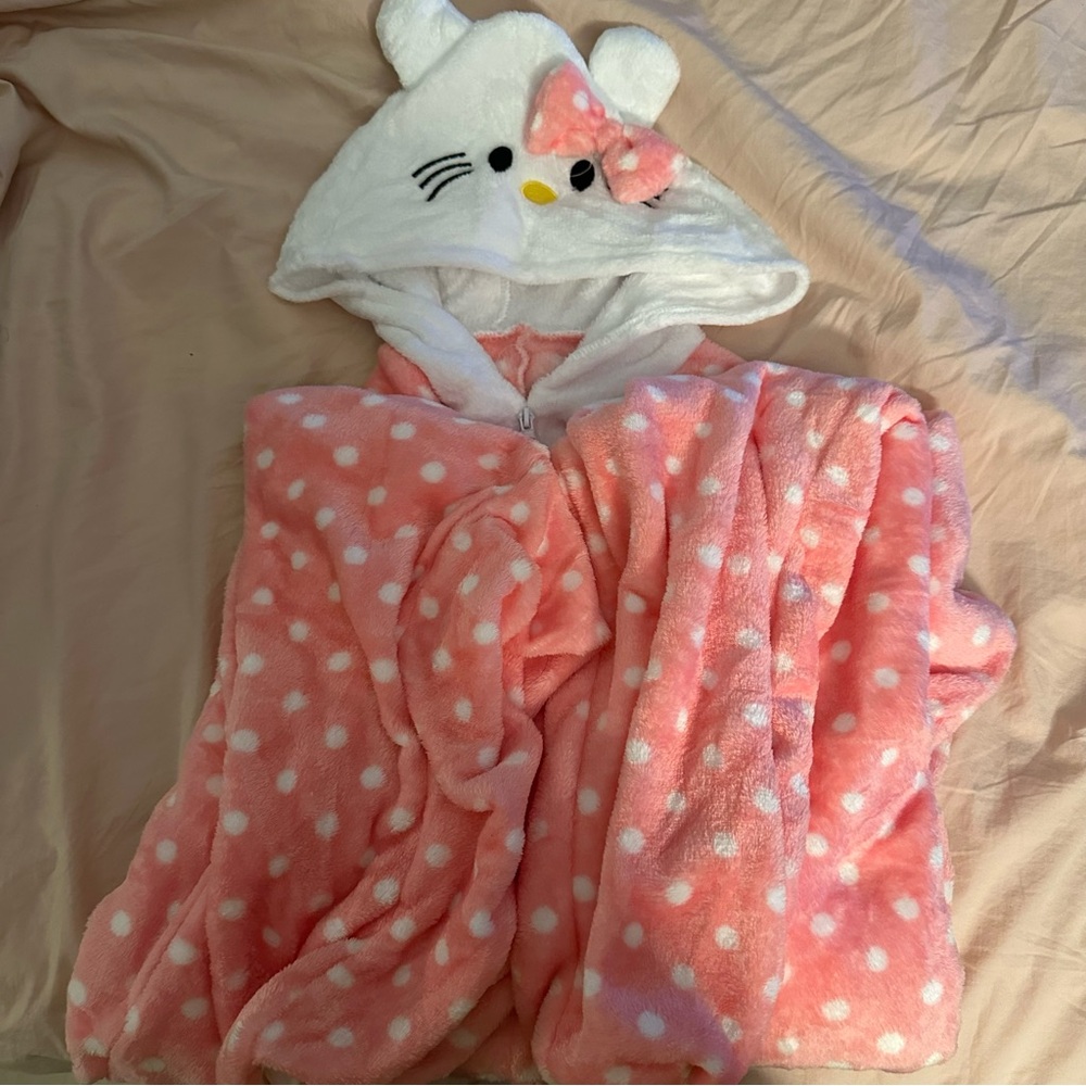 Hello Kitty Pink Polka Dot Hooded Blanket